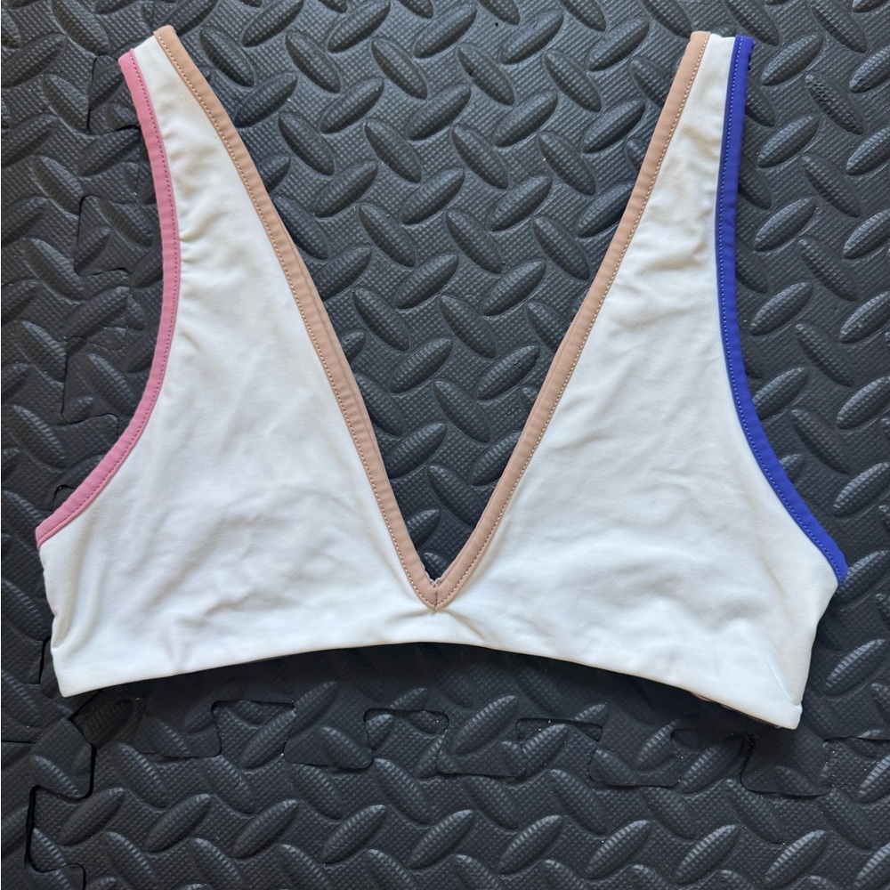 Acacia Swimwear Set Elle White striped Leggings and Komala bikini top small NWOT - Picture 10 of 13